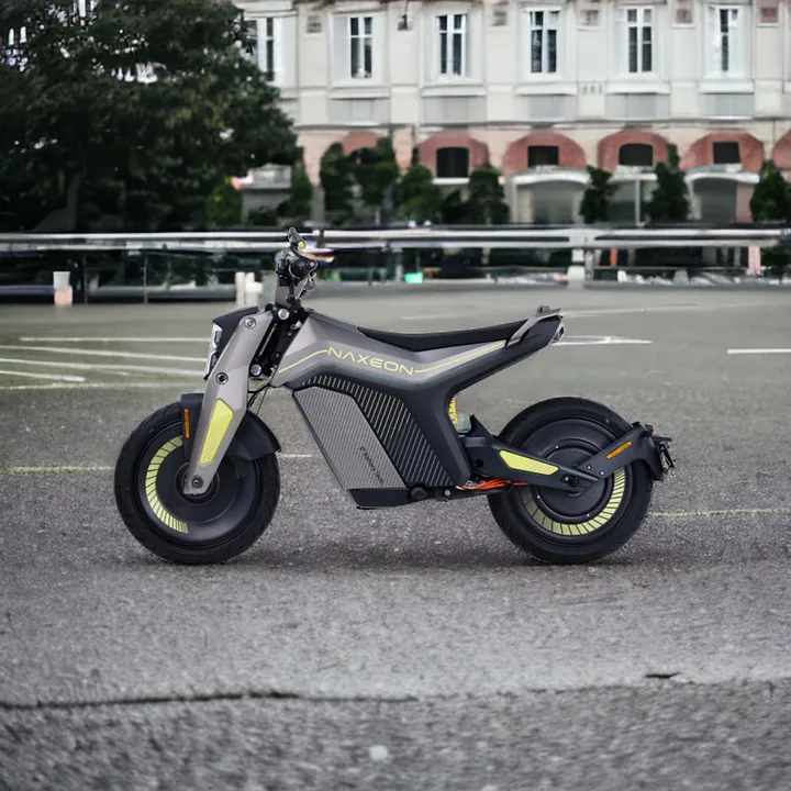 NAXEON’S I AM.: A Unique Electric Mini-Bike for Urban Commuters